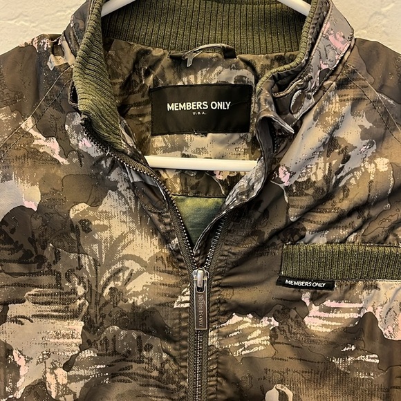 MEMBERS ONLY Satin Camo Pink & Army Green Bomber Jacket- - Picture 3 of 10